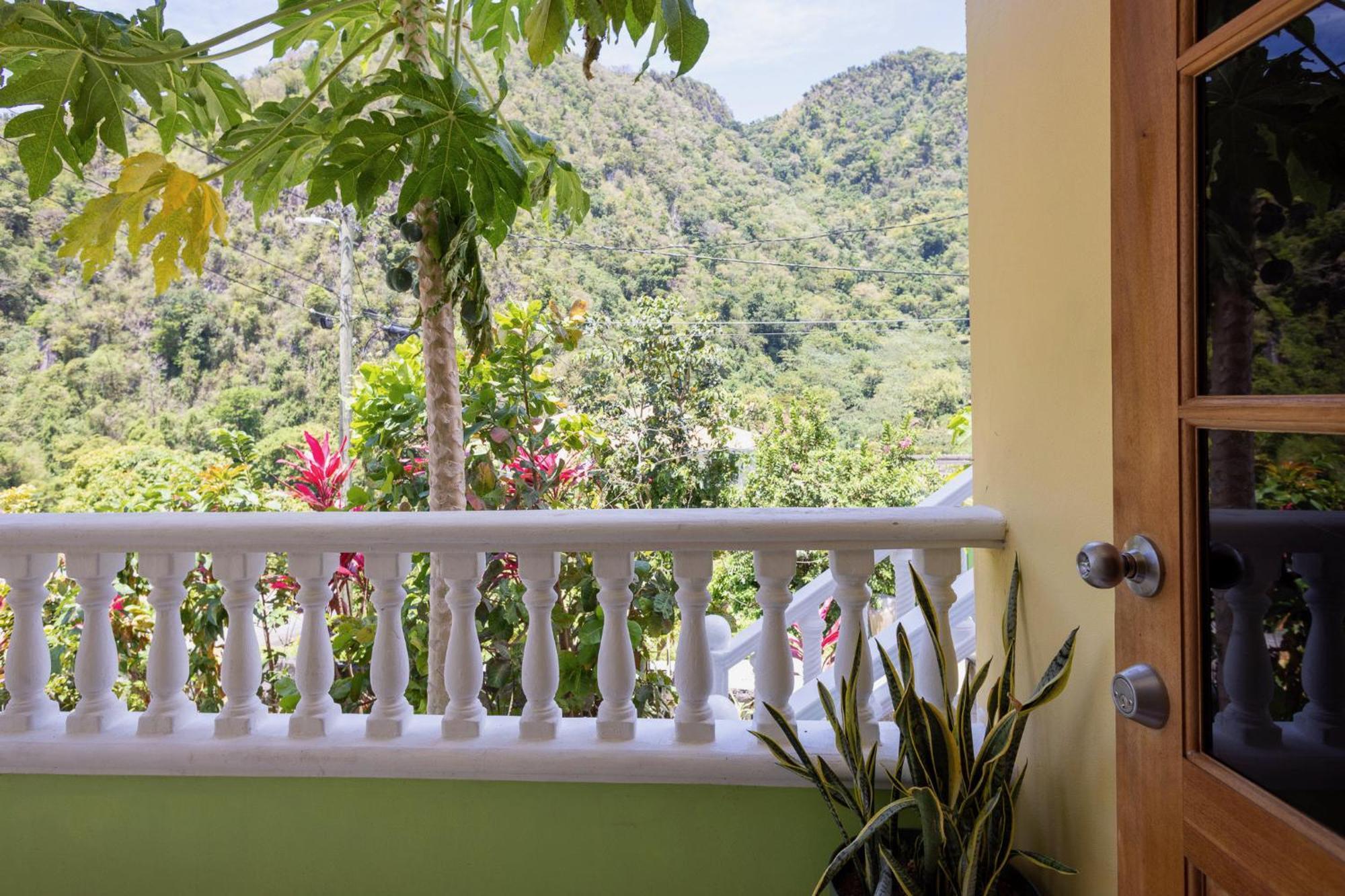 Rosehill Apartment Soufriere ภายนอก รูปภาพ